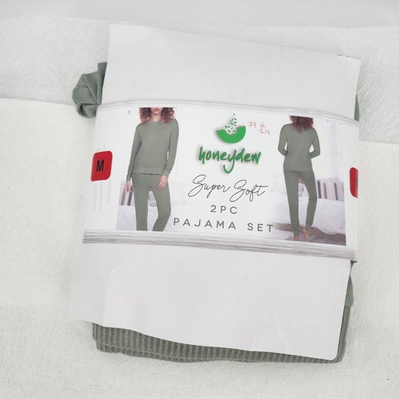 Honeydew Intimates Other - Honeydew Women's Sleepwear Super Soft 2Pc Pajama Set Olive Size Medium NWT